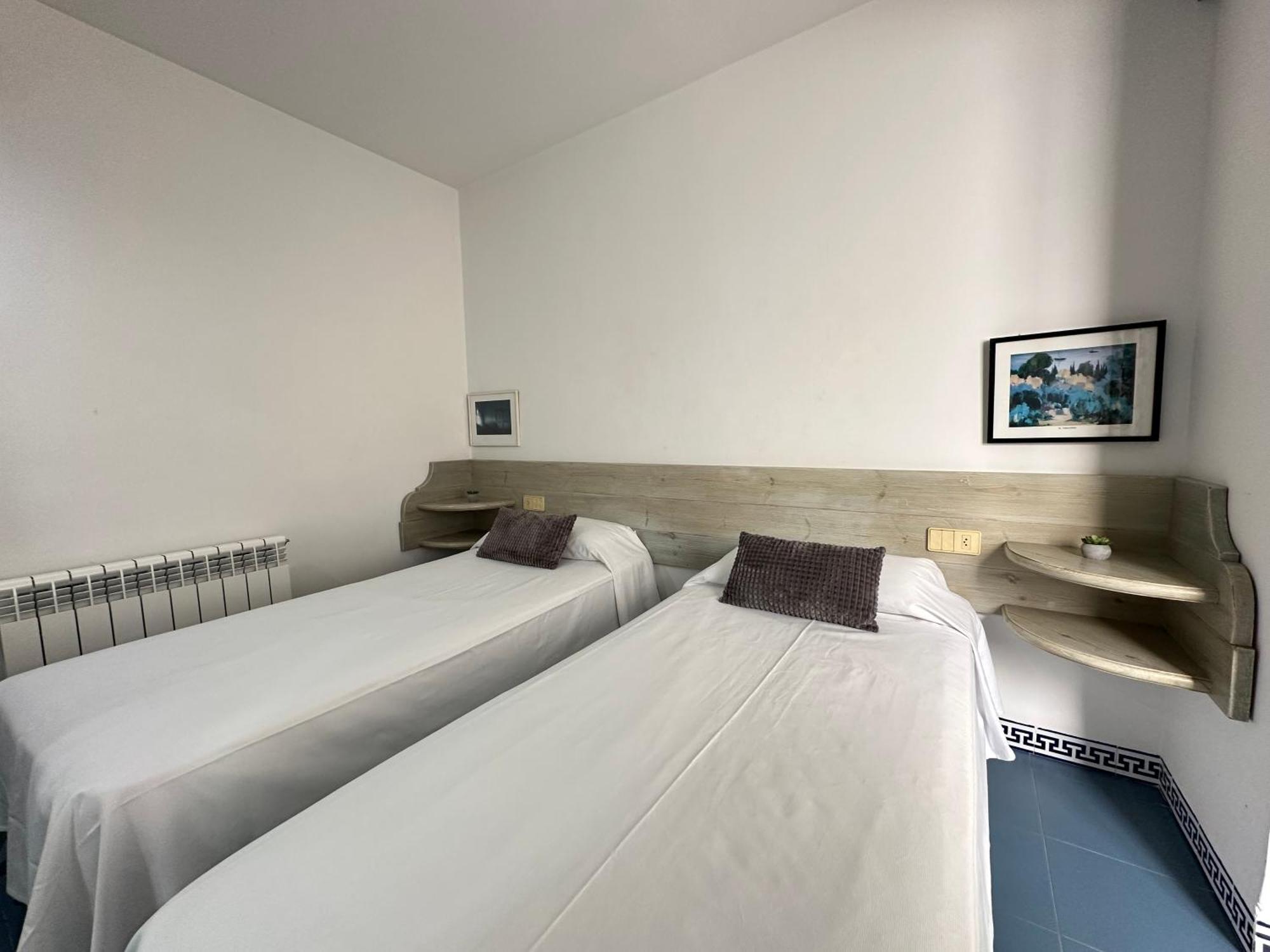 Agi Avenida Apartments Ρόζες Εξωτερικό φωτογραφία